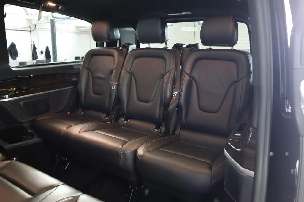 Mercedes V-Class Executive MPV rear leather seats